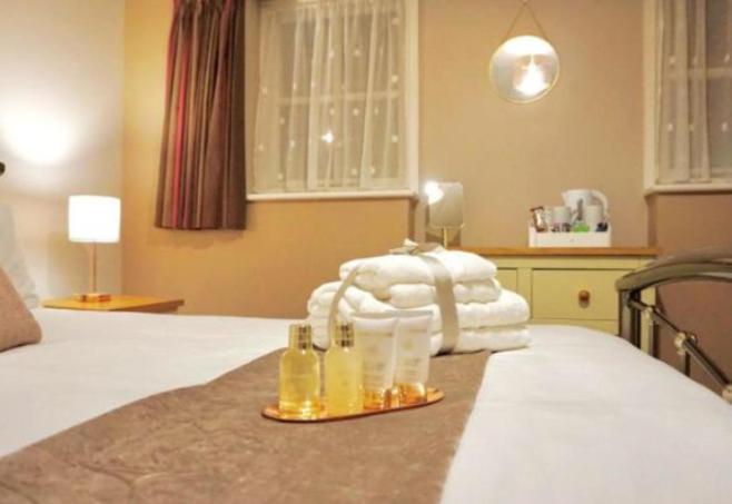 Stratton Cottage Guesthouse Біґґлсуейд Екстер'єр фото A room at the hotel