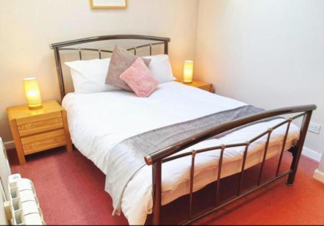 Stratton Cottage Guesthouse Біґґлсуейд Екстер'єр фото A bedroom at the hotel